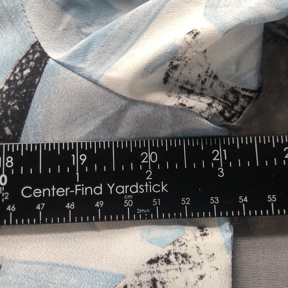 karl Lagerfeld Women’s Paris Eiffel Tower Print Long Sleeve Button Up Shirt M - Picture 6 of 6